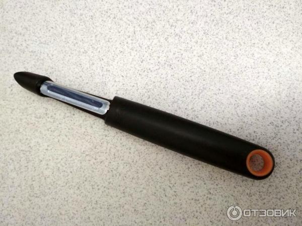 Овощечистка Fiskars фото