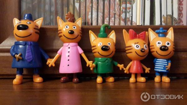 Фигурки три кота
