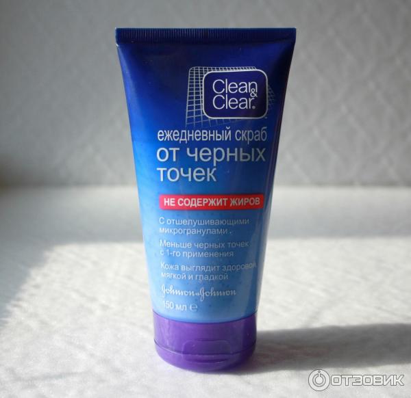 Ежедневный скраб Clean & Clear от черных точек фото