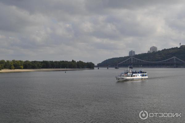 Николаевский храм на воде (Украина, Киев) фото