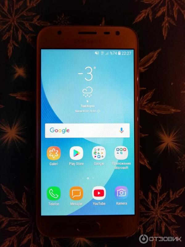 Смартфон Samsung Galaxy J3 2017 фото