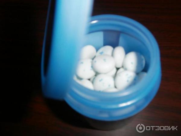 Жевательная резинка Mentos фото