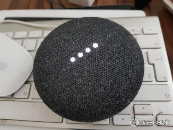 Умная колонка Google Home фото