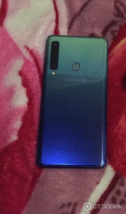 Смартфон Samsung Galaxy A9 (2018) фото