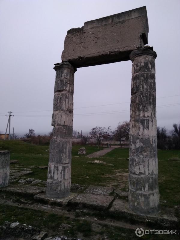 Развалины Пантикапея. Гора Митридат. Керчь