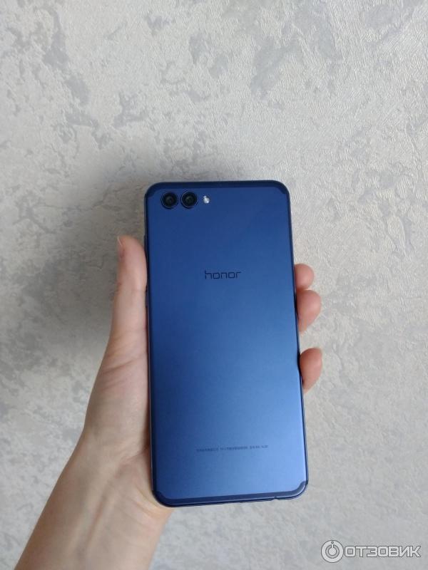 Смартфон Huawei Honor V10 фото