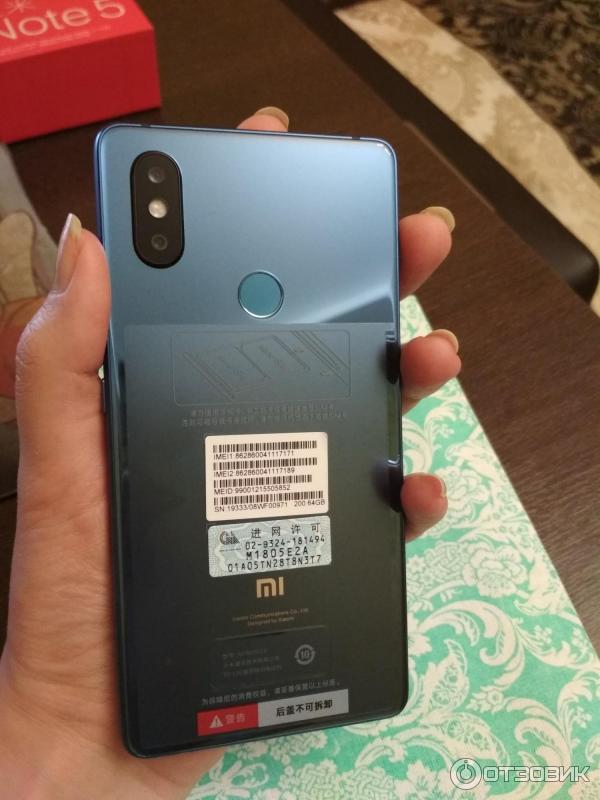 Смартфон Xiaomi Mi8 SE фото