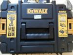 Гайковерт ударный аккумуляторный DeWALT DCF899 P2 фото