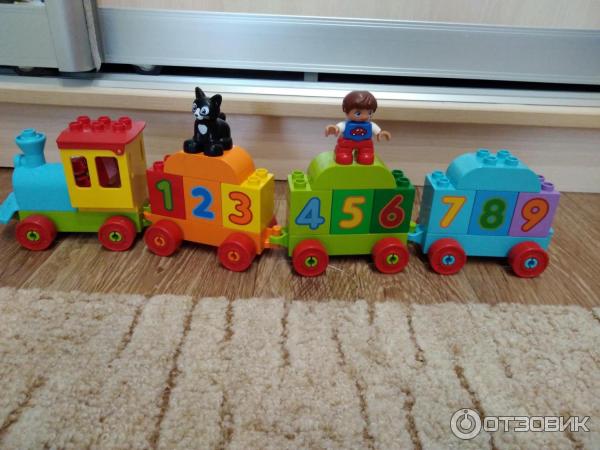 Конструктор Lego Duplo Поезд Считай и Играй