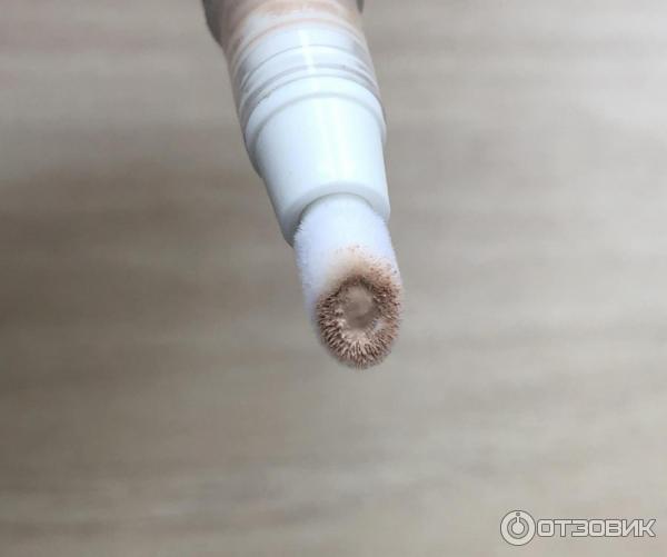 Консилер Max Factor Mastertouch Under-eye Concealer фото