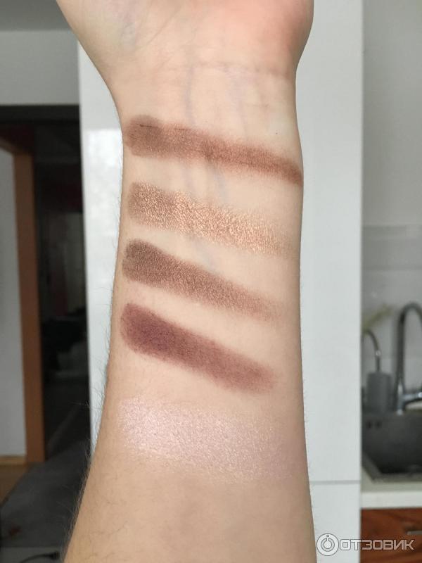 Палетка теней Too Faced Chocolate Bar Eye Shadow Collection фото