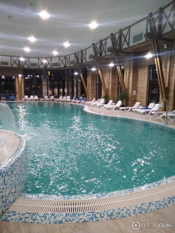 Сайт альпен спа тольятти. Alpen Spa Тольятти. Альпен парк Тольятти. Термы в Тольятти Альпен парк. Альпен парк Тольятти бассейн.