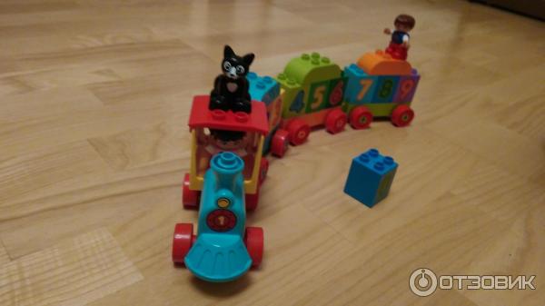 Конструктор Lego Duplo Поезд Считай и Играй фото