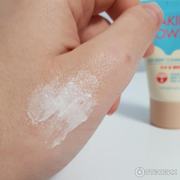 Очищающая пенка Etude House Baking Powder Pore&BB Deep Cleansing Foam фото