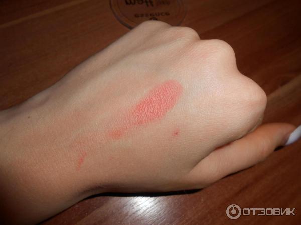 Румяна матовые Essence Matt touch blush фото