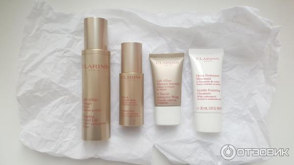 Набор косметики Clarins Contouring Collection фото