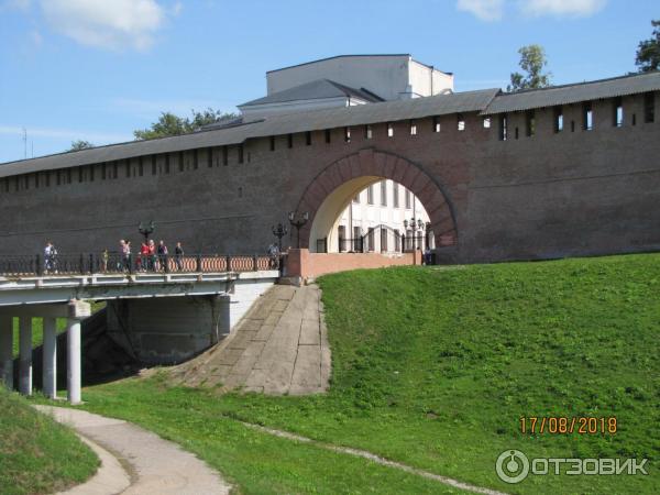 Вход в кремль Детинец