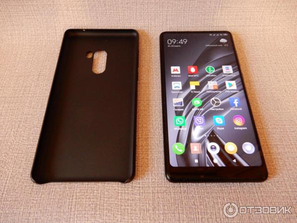 Смартфон Xiaomi Mi Mix 2 фото