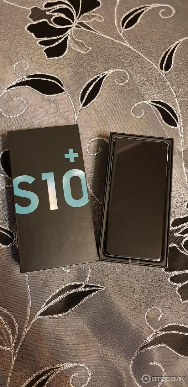 Смартфон Samsung Galaxy S10plus