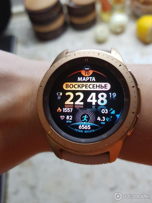 Умные часы Samsung Galaxy Watch