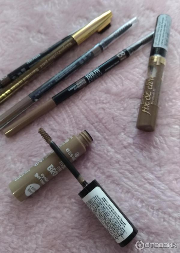 Цветной гель для бровей Essence Make me Brow фото