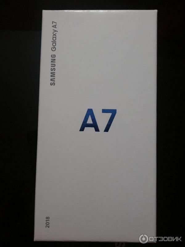 Смартфон Samsung Galaxy A7 2018 фото