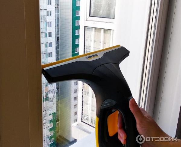 Стеклоочиститель Karcher WV2 Premium фото