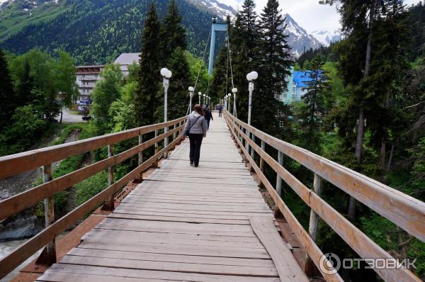 Отдых в пос. Домбай (Россия, Карачаево-Черкессия) фото