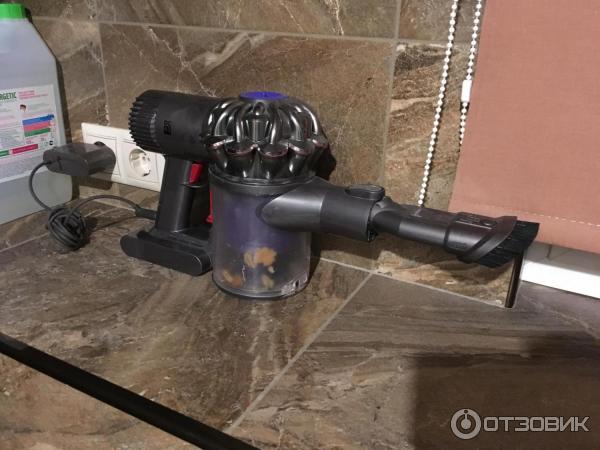 Dyson DC62