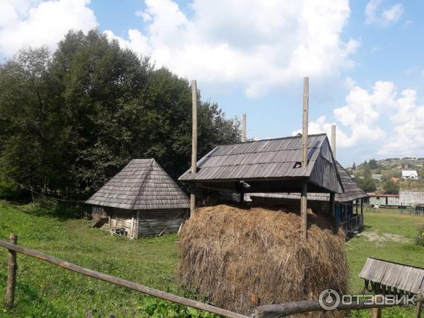 Музей под открытым небом Старе село (Украина, с. Колочава) фото