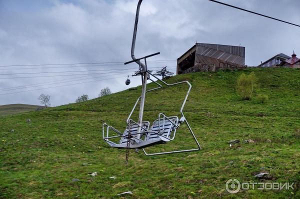 Канатная дорога в пос. Домбай (Россия, Карачаево-Черкессия) фото