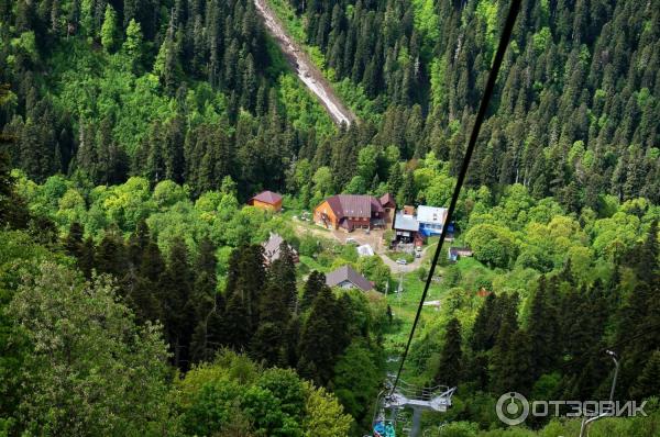 Канатная дорога в пос. Домбай (Россия, Карачаево-Черкессия) фото