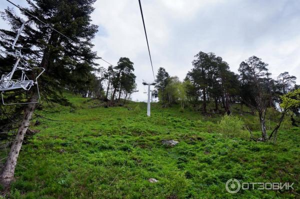 Канатная дорога в пос. Домбай (Россия, Карачаево-Черкессия) фото