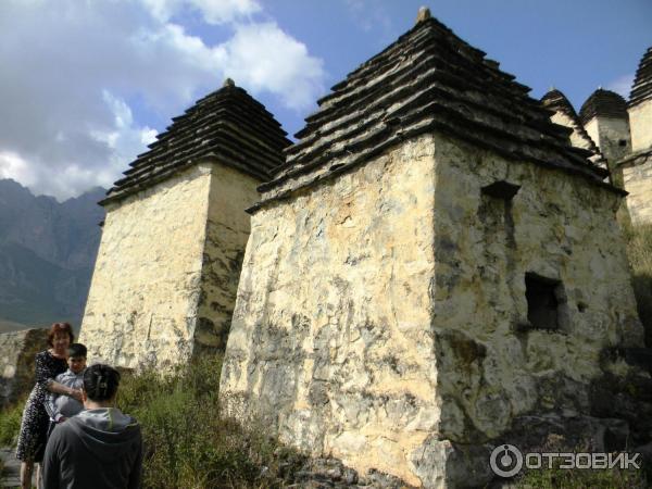 Экскурсия по г. Даргавс (Россия, Северная Осетия) фото