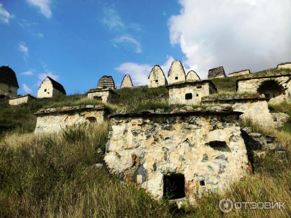 Экскурсия по г. Даргавс (Россия, Северная Осетия) фото