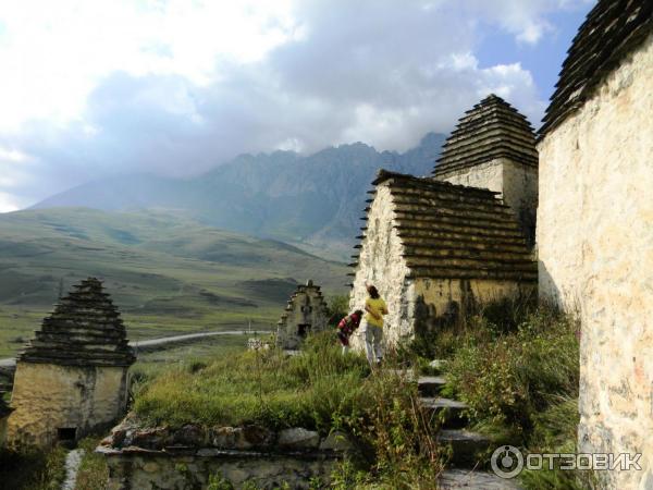 Экскурсия по г. Даргавс (Россия, Северная Осетия) фото