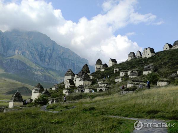 Экскурсия по г. Даргавс (Россия, Северная Осетия) фото