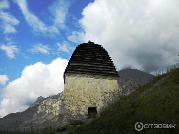 Экскурсия по г. Даргавс (Россия, Северная Осетия) фото