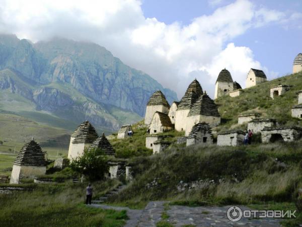 Экскурсия по г. Даргавс (Россия, Северная Осетия) фото