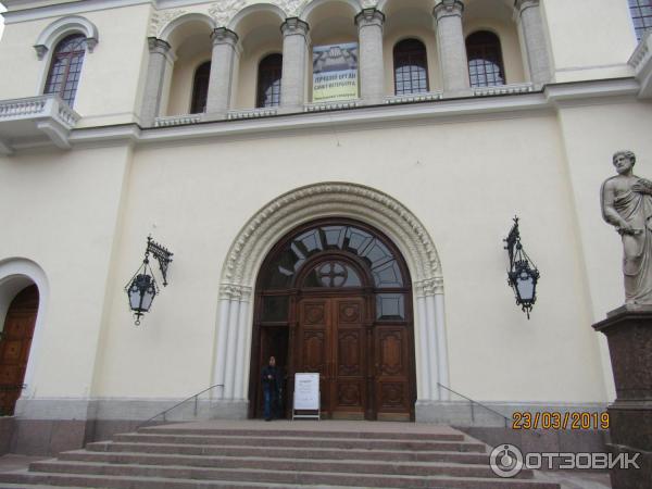 Экскурсия по подвалам Петрикирхе (Россия, Санкт-Петербург) фото