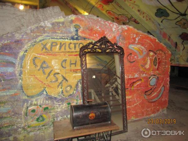 Экскурсия по подвалам Петрикирхе (Россия, Санкт-Петербург) фото