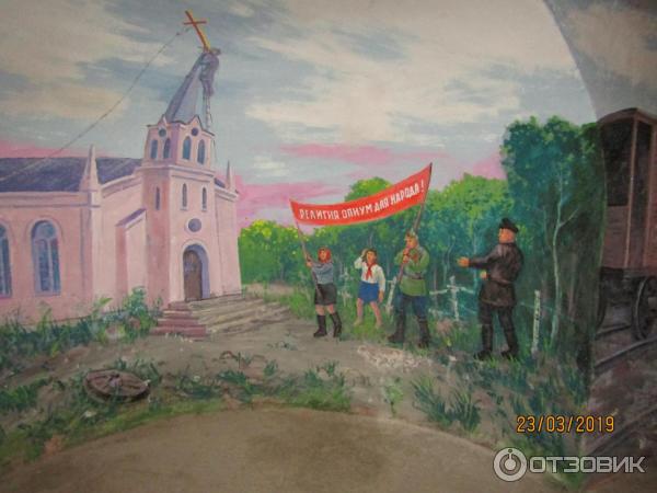 Экскурсия по подвалам Петрикирхе (Россия, Санкт-Петербург) фото