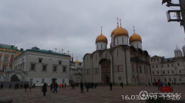 Государственный кремлевский дворец (Россия, Москва) фото