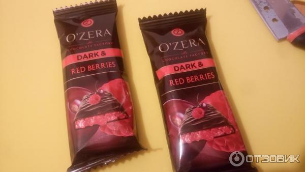 Шоколад OZera DARK RED BERRIES