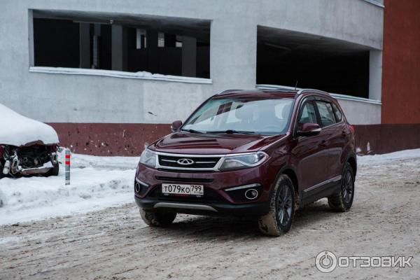 Автомобиль Chery Tiggo5 кроссовер фото