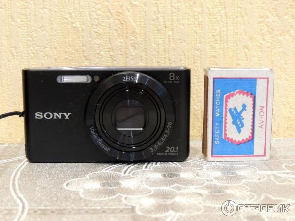 Цифровой фотоаппарат Sony Cyber-shot DSC-W830