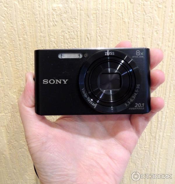 Цифровой фотоаппарат Sony Cyber-shot DSC-W830