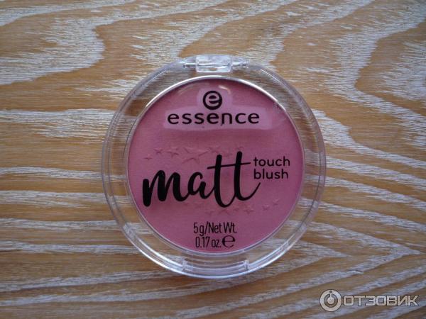 Румяна матовые Essence Matt touch blush фото