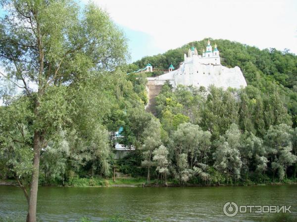 Птичник Святогорской Лавры (Украина, Донецкая область) фото