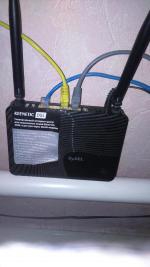 Wi-Fi роутер ZyXEL Keenetic DSL фото